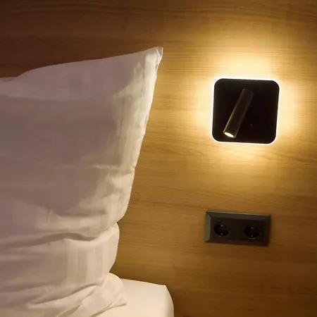 Otel Harmony - Schlafen Im Stadtzentrum Meiningen